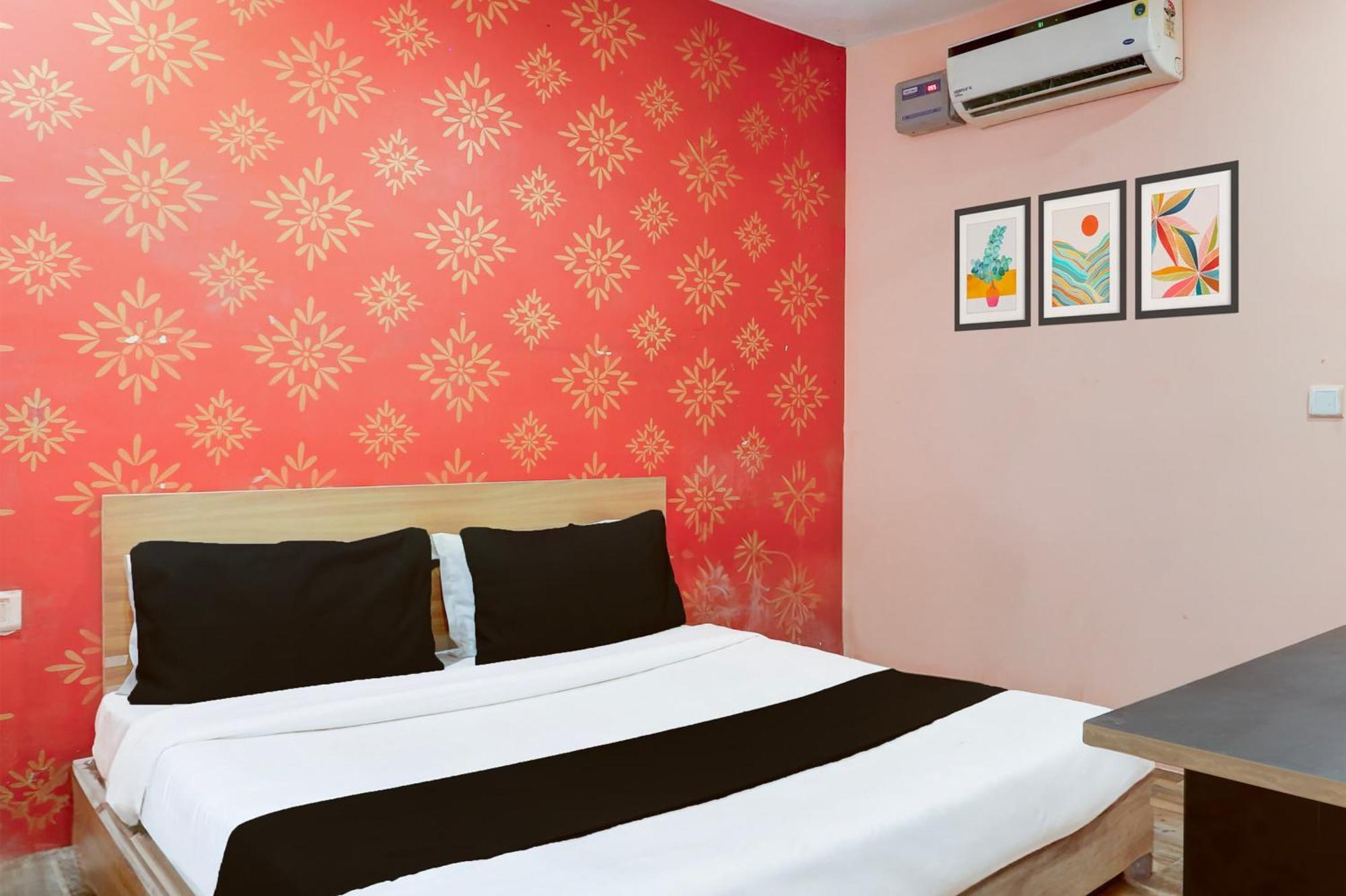 Super Hotel O S J Residency Delhi  Bagian luar foto