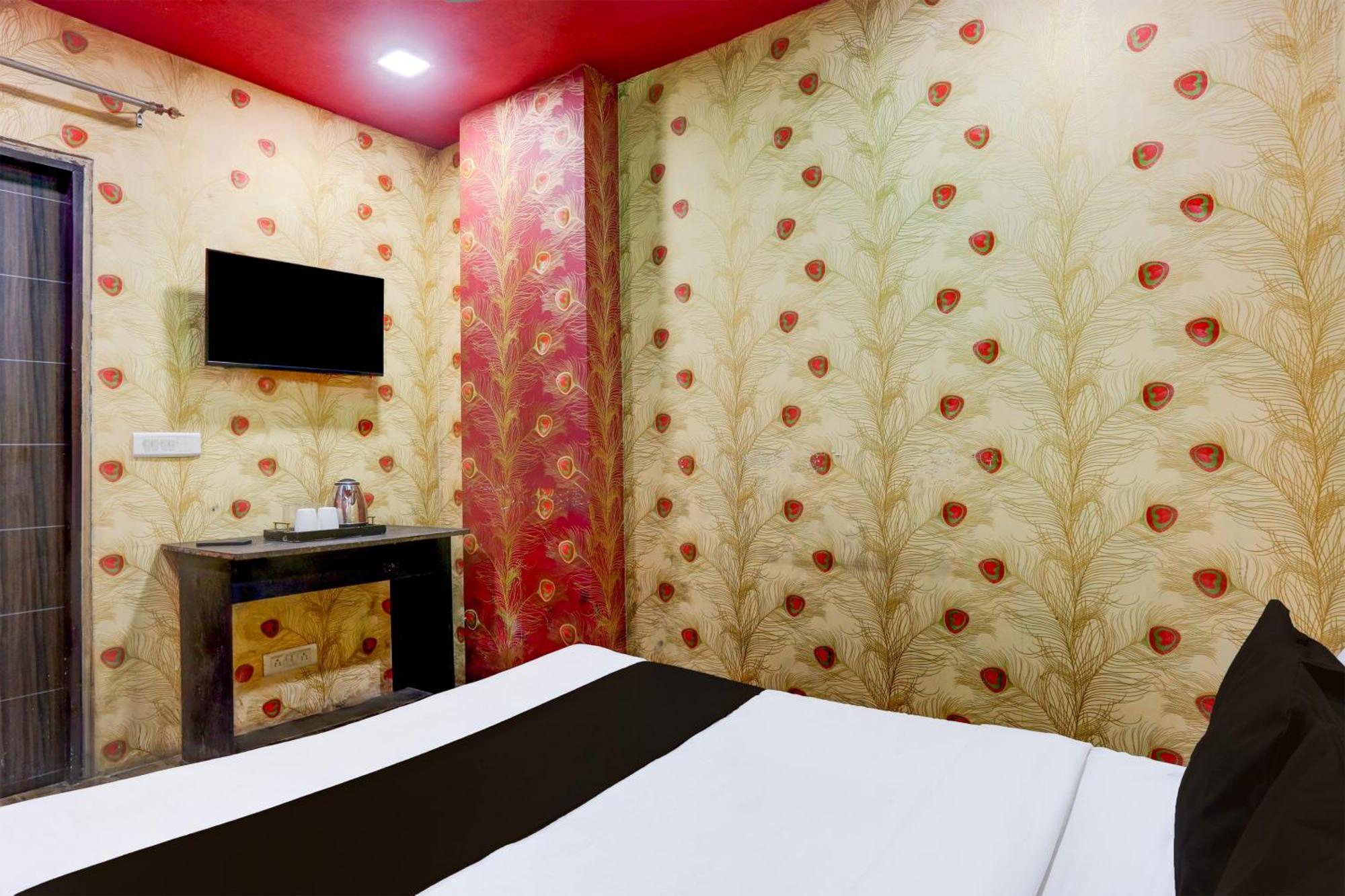 Super Hotel O S J Residency Delhi  Bagian luar foto