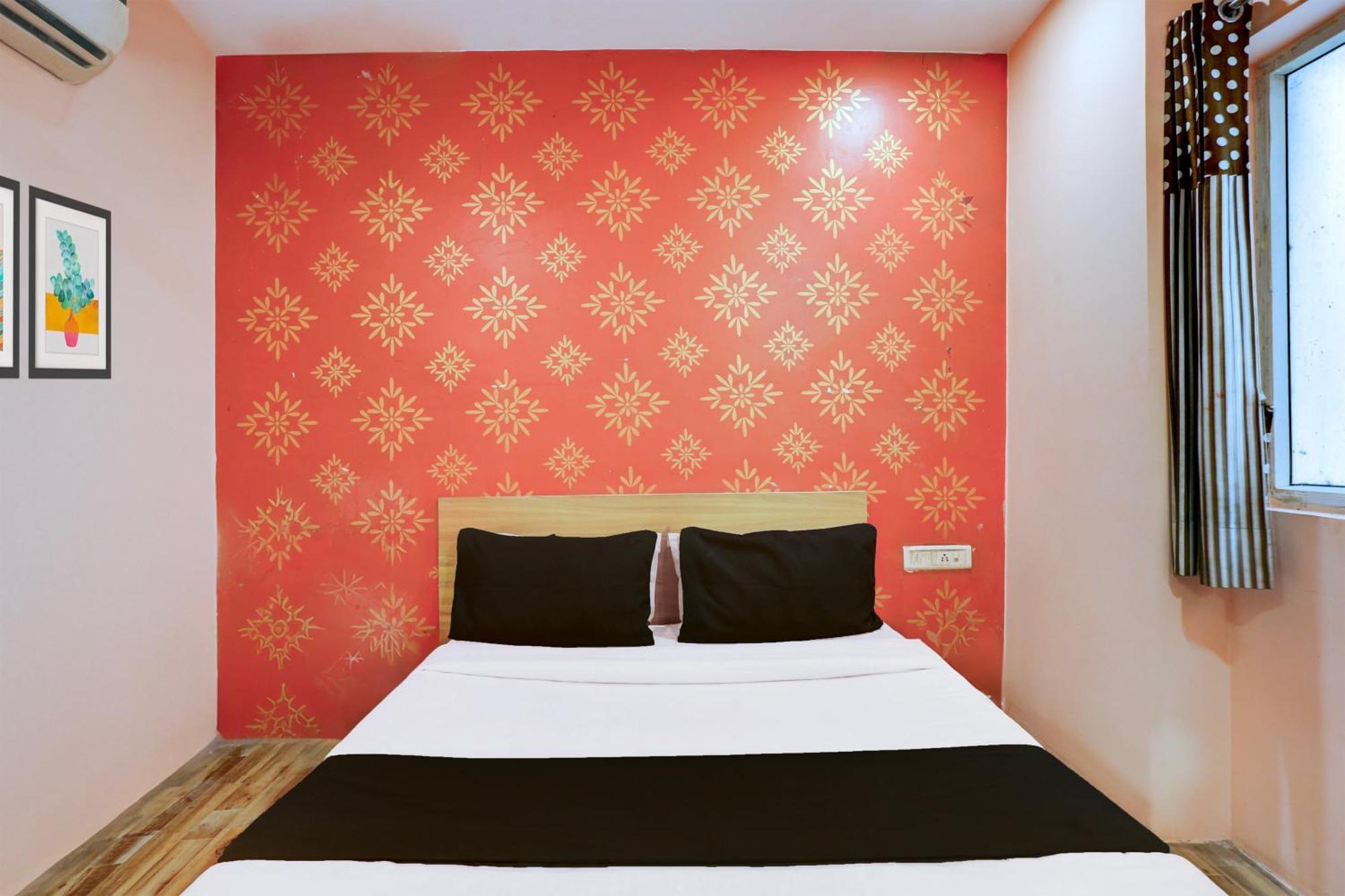 Super Hotel O S J Residency Delhi  Bagian luar foto