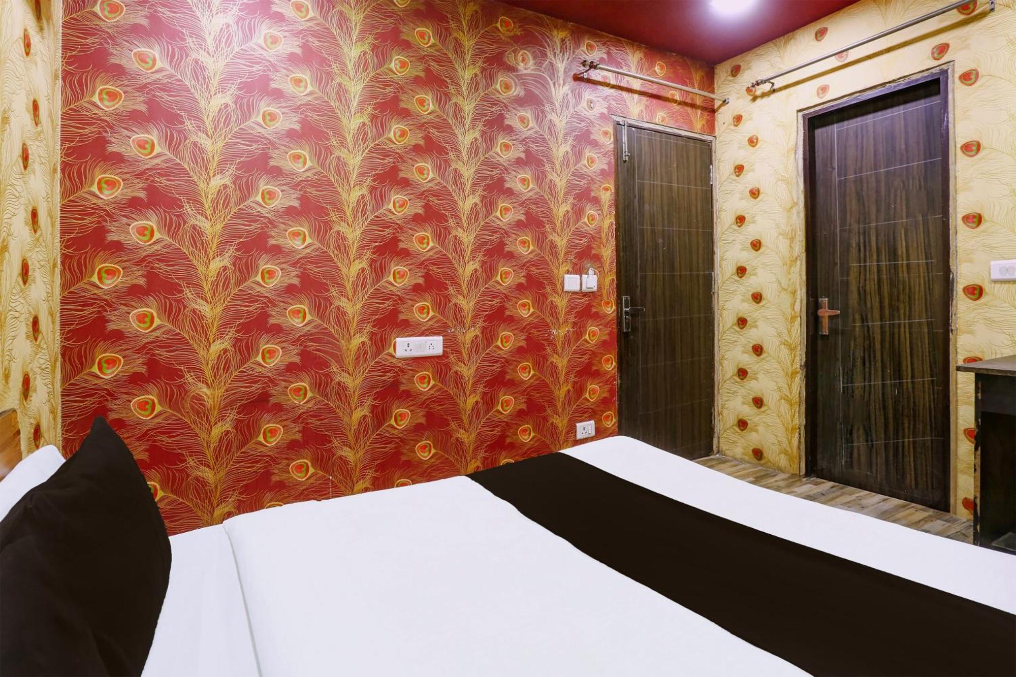 Super Hotel O S J Residency Delhi  Bagian luar foto