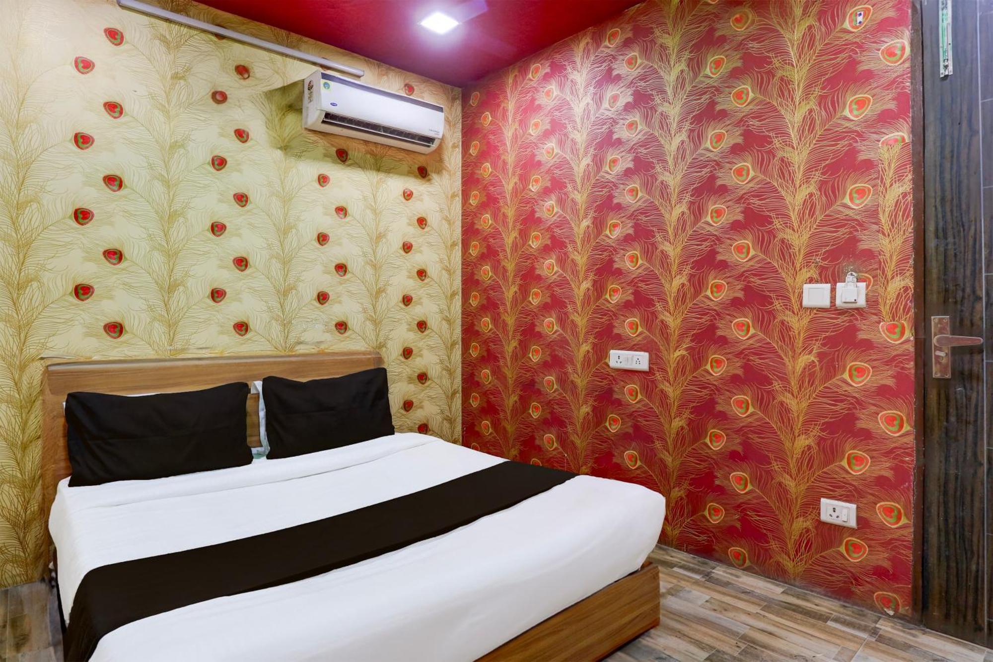 Super Hotel O S J Residency Delhi  Bagian luar foto